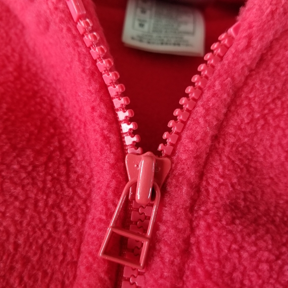 Disneyland Resort Minnie Mouse 28 Medium Size Red Fleece Hoodie Vintage Y2k - Picture 6 of 13